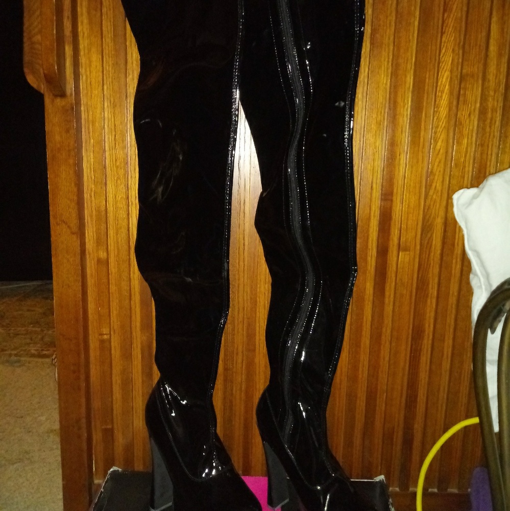 Ellie boots thigh high
